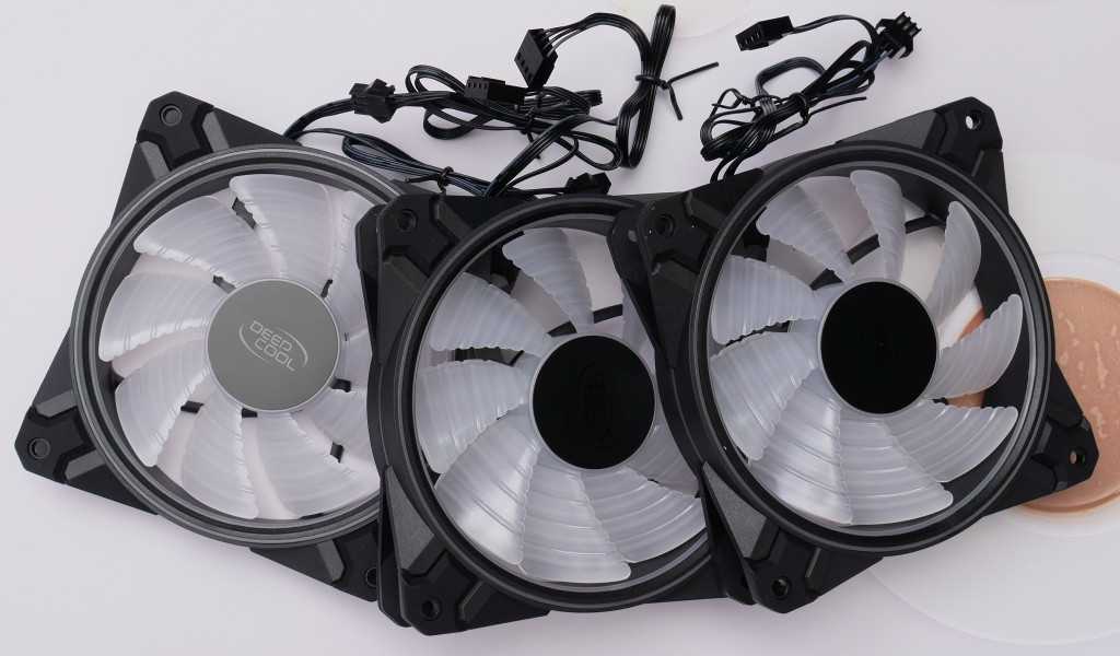 Набор корпусных вентиляторов с оригинальным дизайном, LED-подсветкой и отличным комплектом поставки