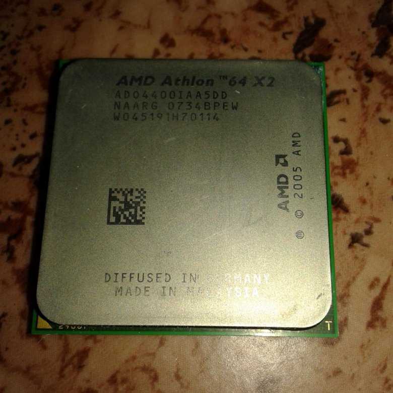 Amd athlon 4400. AMD Athlon 64 x2 5600+. AMD Athlon 64 x2 4400+. AMD Athlon 64 x2 корпус. AMD Athlon 64 x2 5600+ Brisbane am2, 2 x 2900 МГЦ.