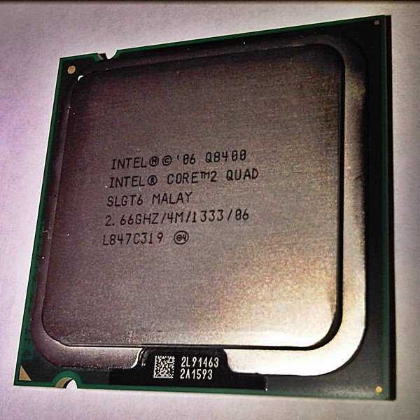 Интел коре 8400. Процессор Intel Core 2 Quad q8400. Процессор Intel Core 2 Quad q8400 Yorkfield. Intel Core 2 Quad Duo q8400. Intel Core 2 Quad q8400 Box.