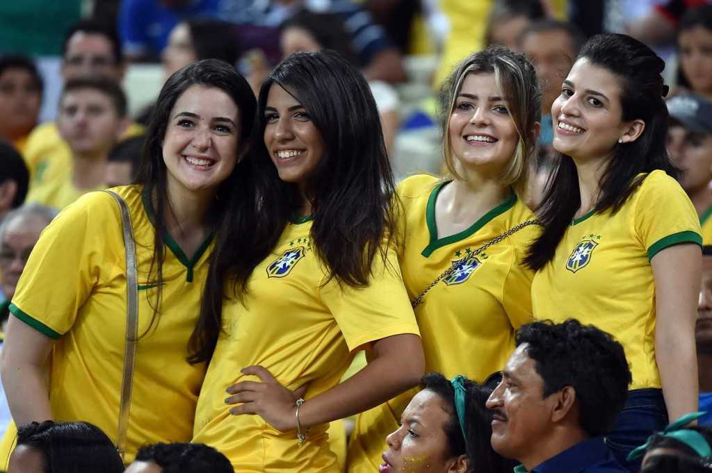 Сколько раз бразилия становилась. Пардо бразильцы. Жители Бразилии. Бразильцы нация. Бразилия люди.