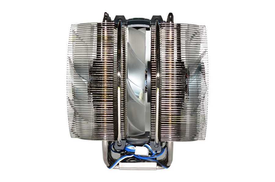 Новый процессорный супер-кулер с массивным двухсекционным радиатором, тремя штатными вентиляторами и универсальным креплением с поддержкой разъема Intel LGA 2011. Изучаем особенности конструкции, эффективность охлаждения, а также оцениваем удобство устано